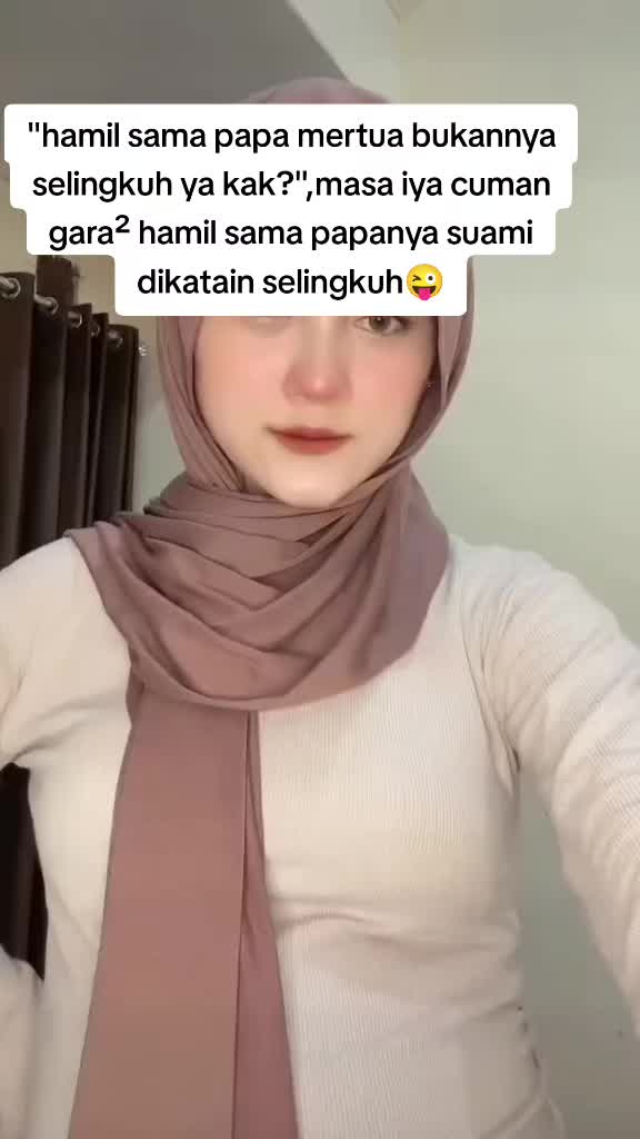 @vivin_