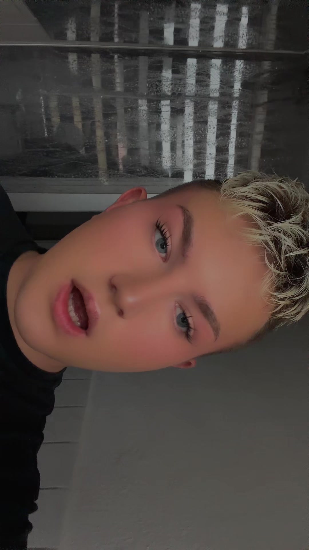 @xRxnxnxyx