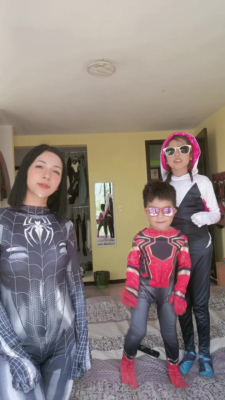 @Guadalupe Hernandez Ü