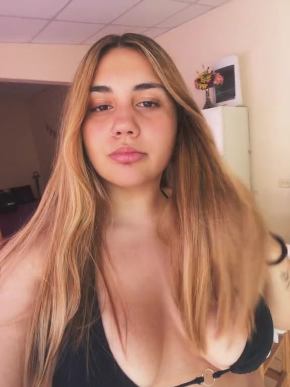 @Larita Comino ✨️