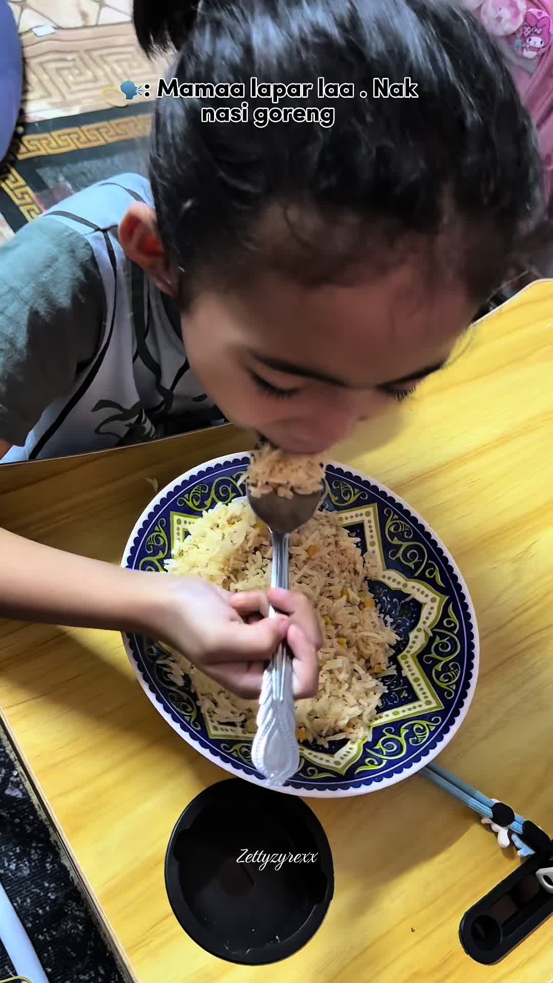 @Zettyyyyyyyyyy ๐ธ