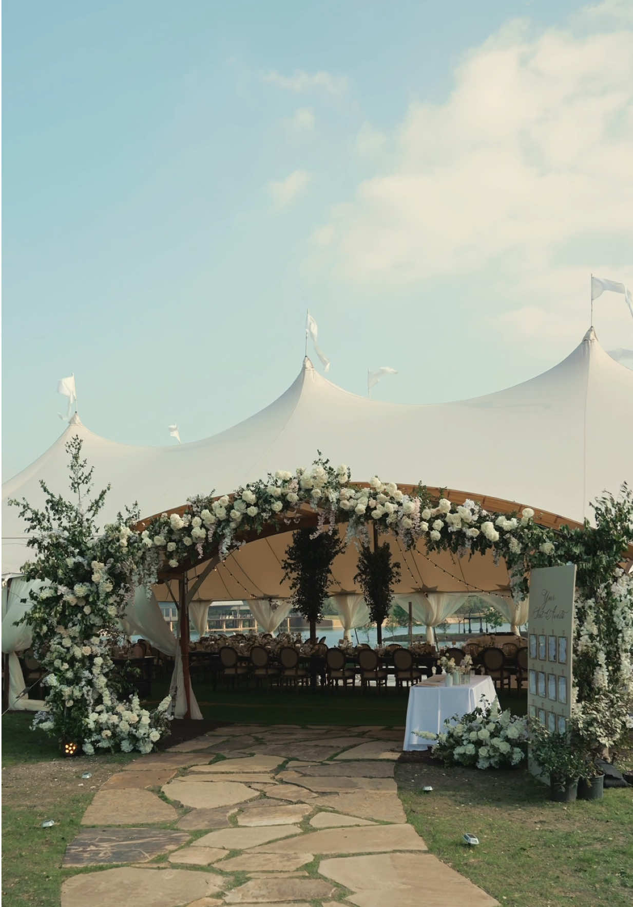 @Stems Floral Design