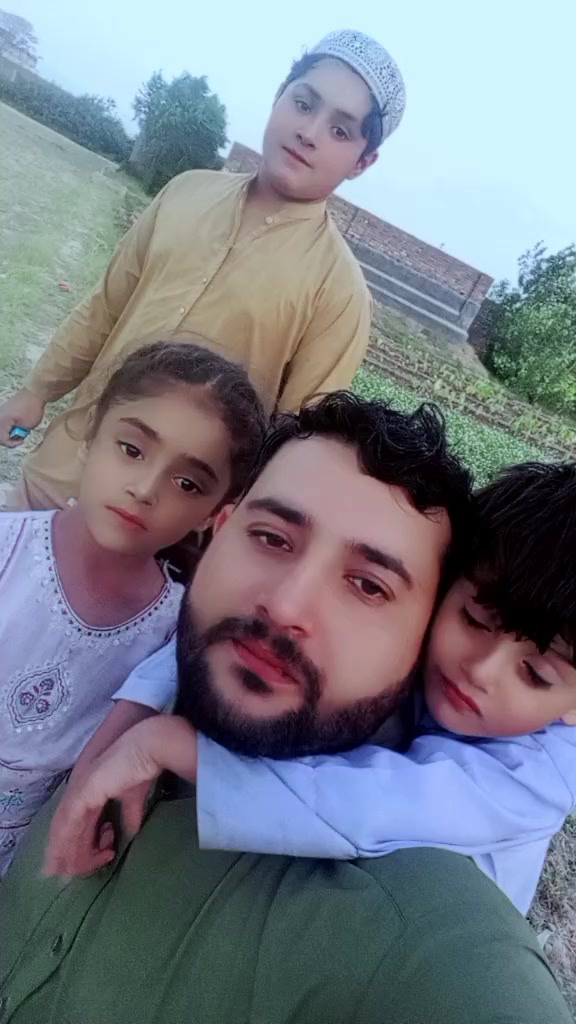 @NOOR HUSSAIN