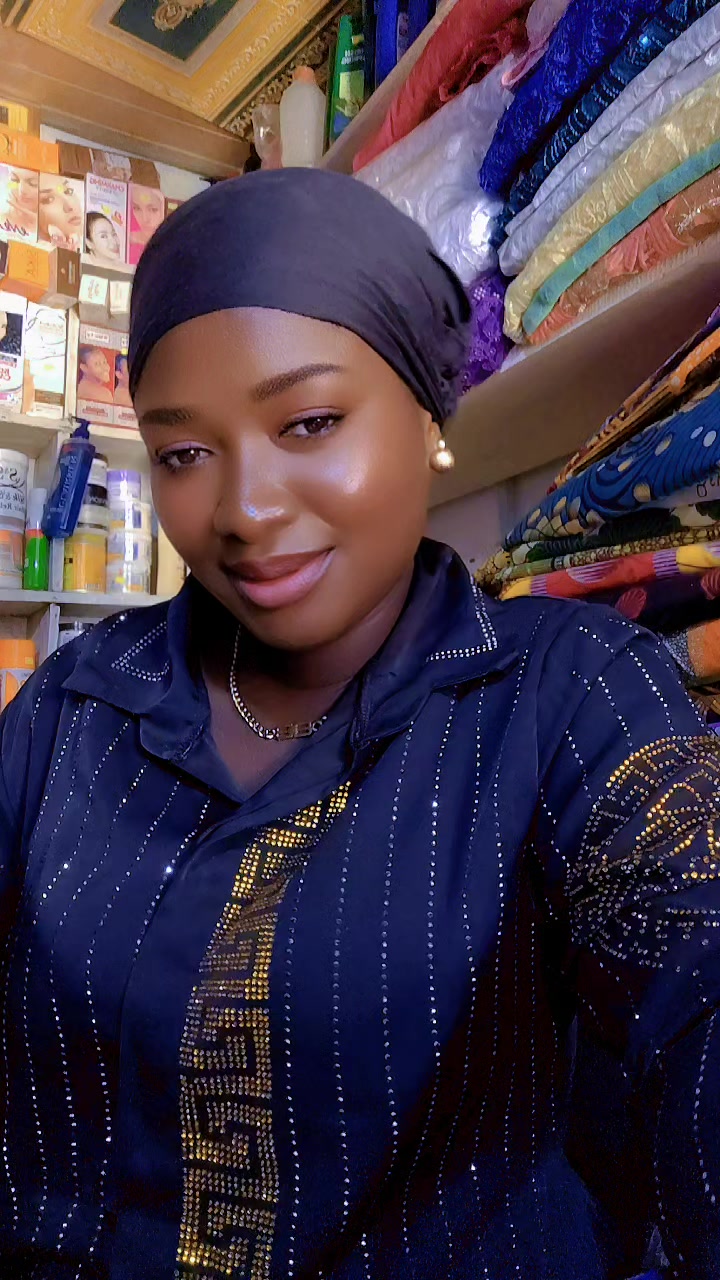 @Naahemaa Gold💛💛💛_💋💐💯