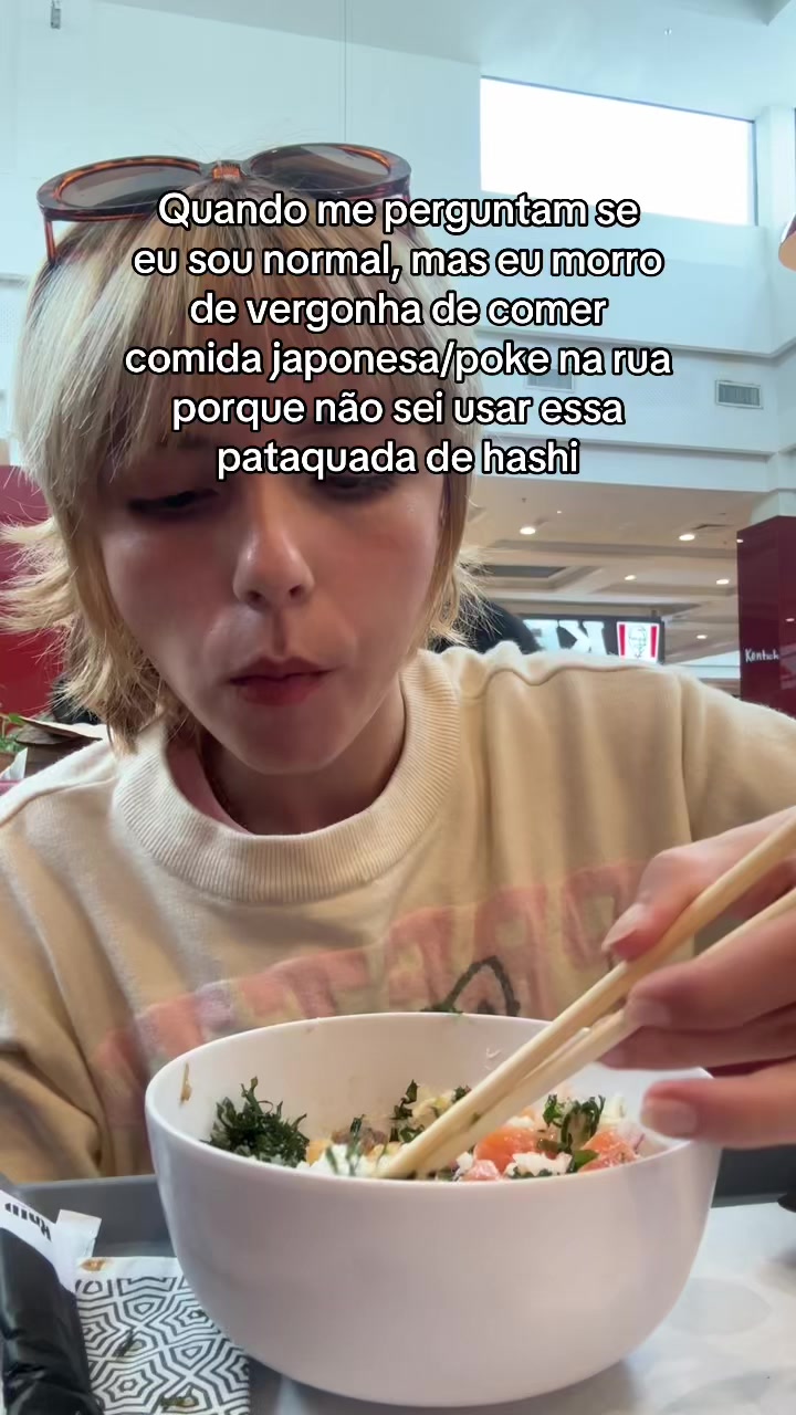 @𝐌