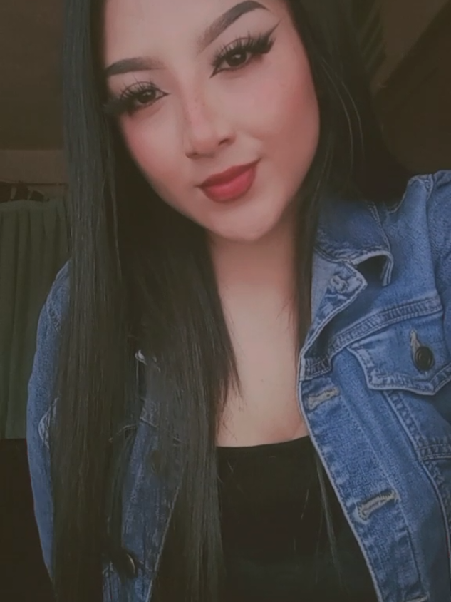 @𝓘𝓽𝔃𝓮𝓵 𝓛𝓸𝔃𝓪𝓷𝓸💋