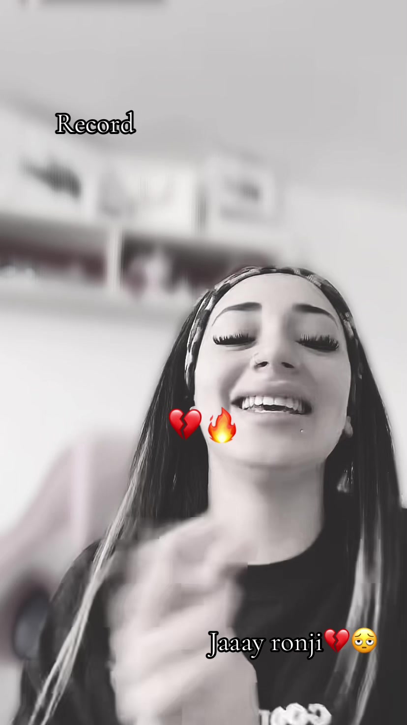@celyna694