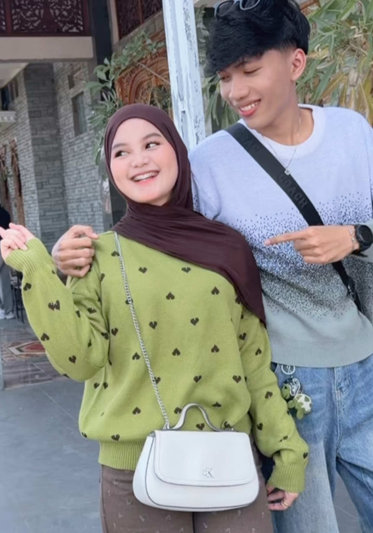 @MassDull_