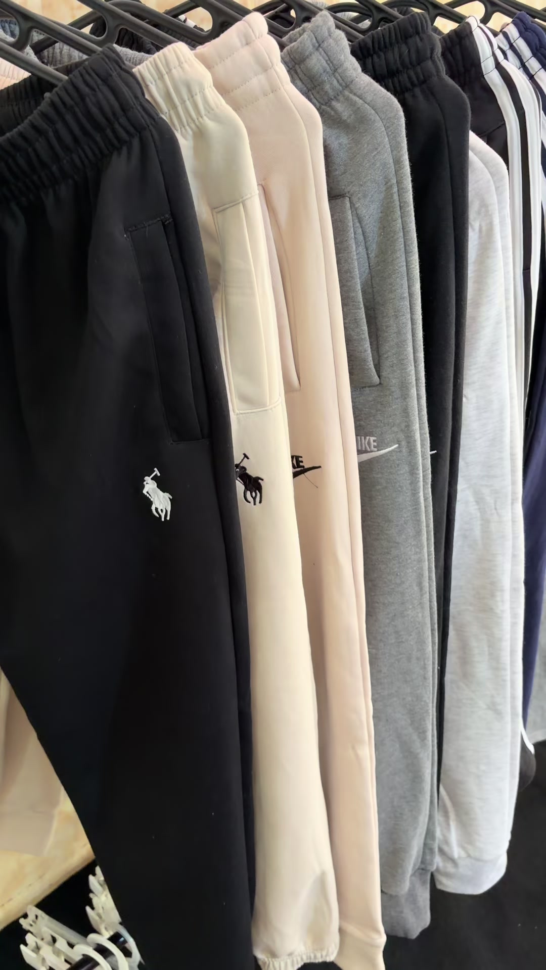 @SWEATPANTS