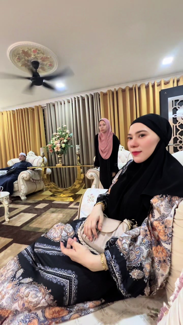 @Ann Qasandra