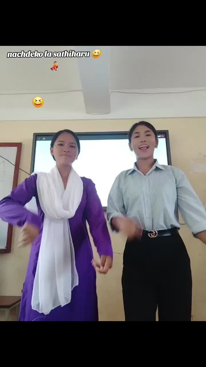 @< ऋतु तामाङ!😻>