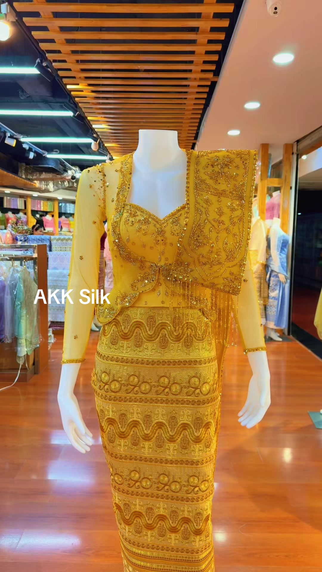 @Akk Silk (official account)