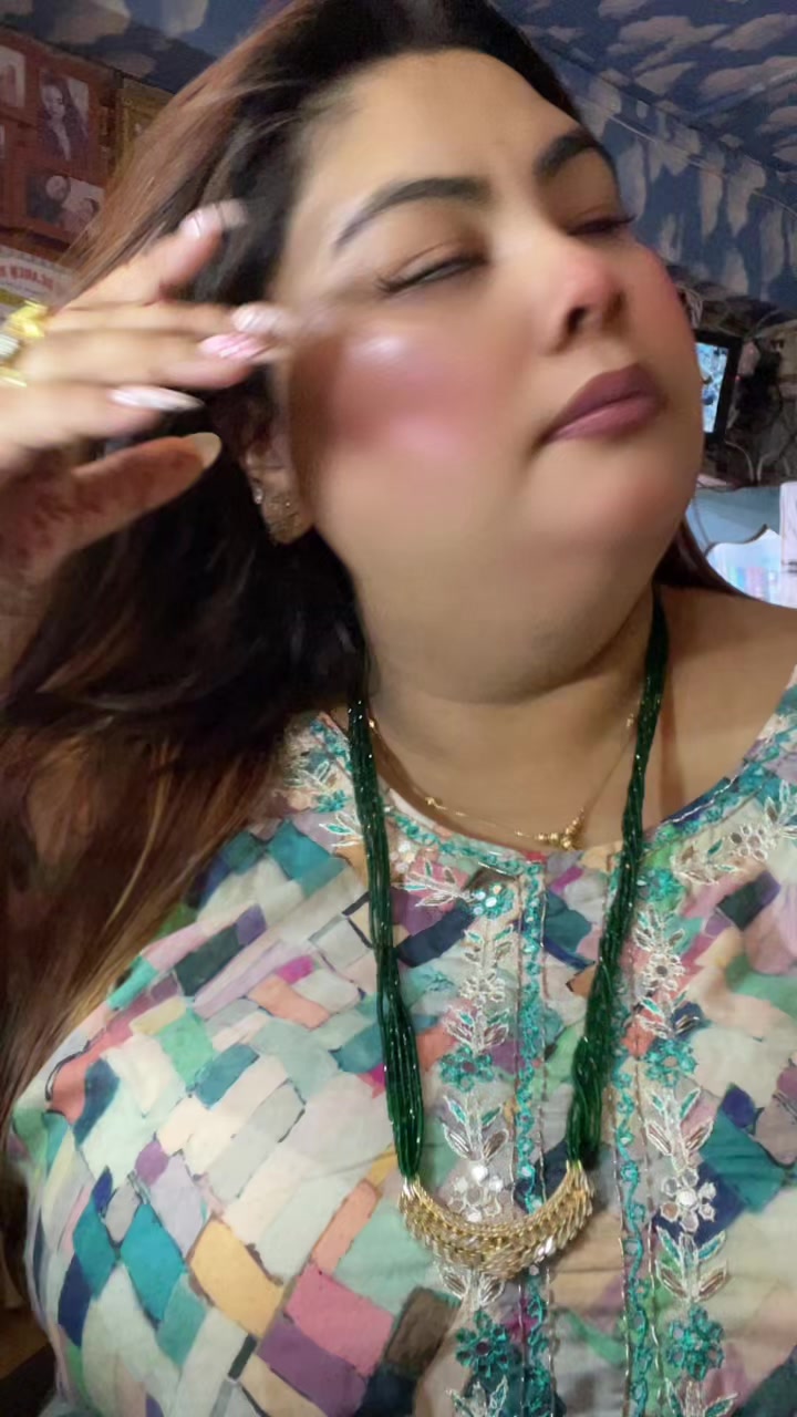 @Make up by Rosta (🌹ta)