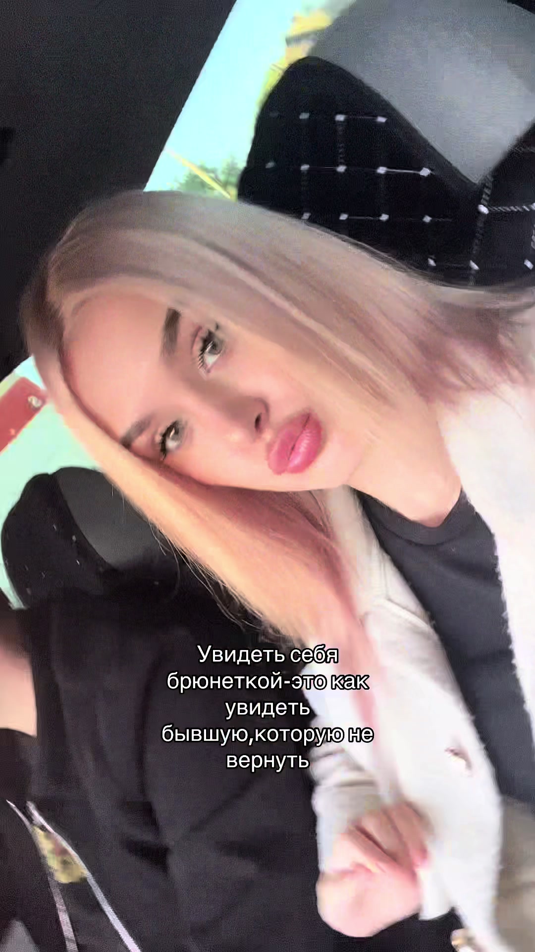 @𝒱𝒾𝑜𝓁𝑒𝓉𝒶