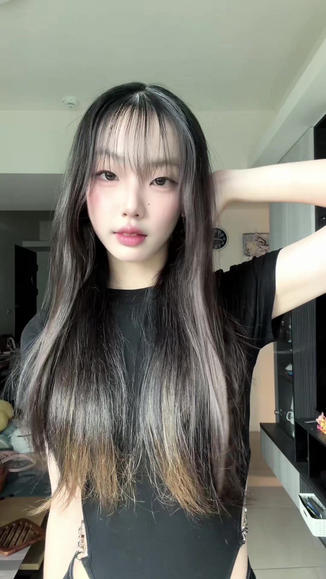 @嗯居^