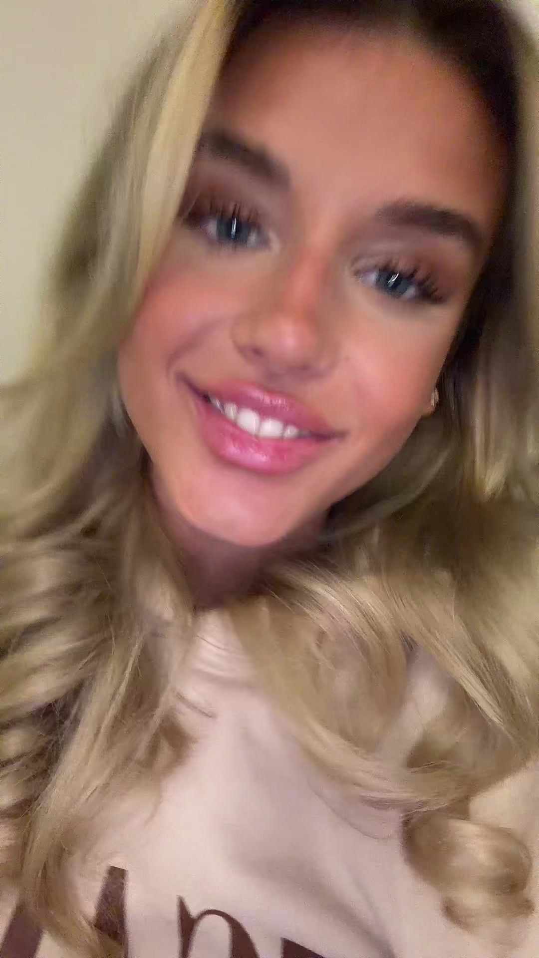 @Megi