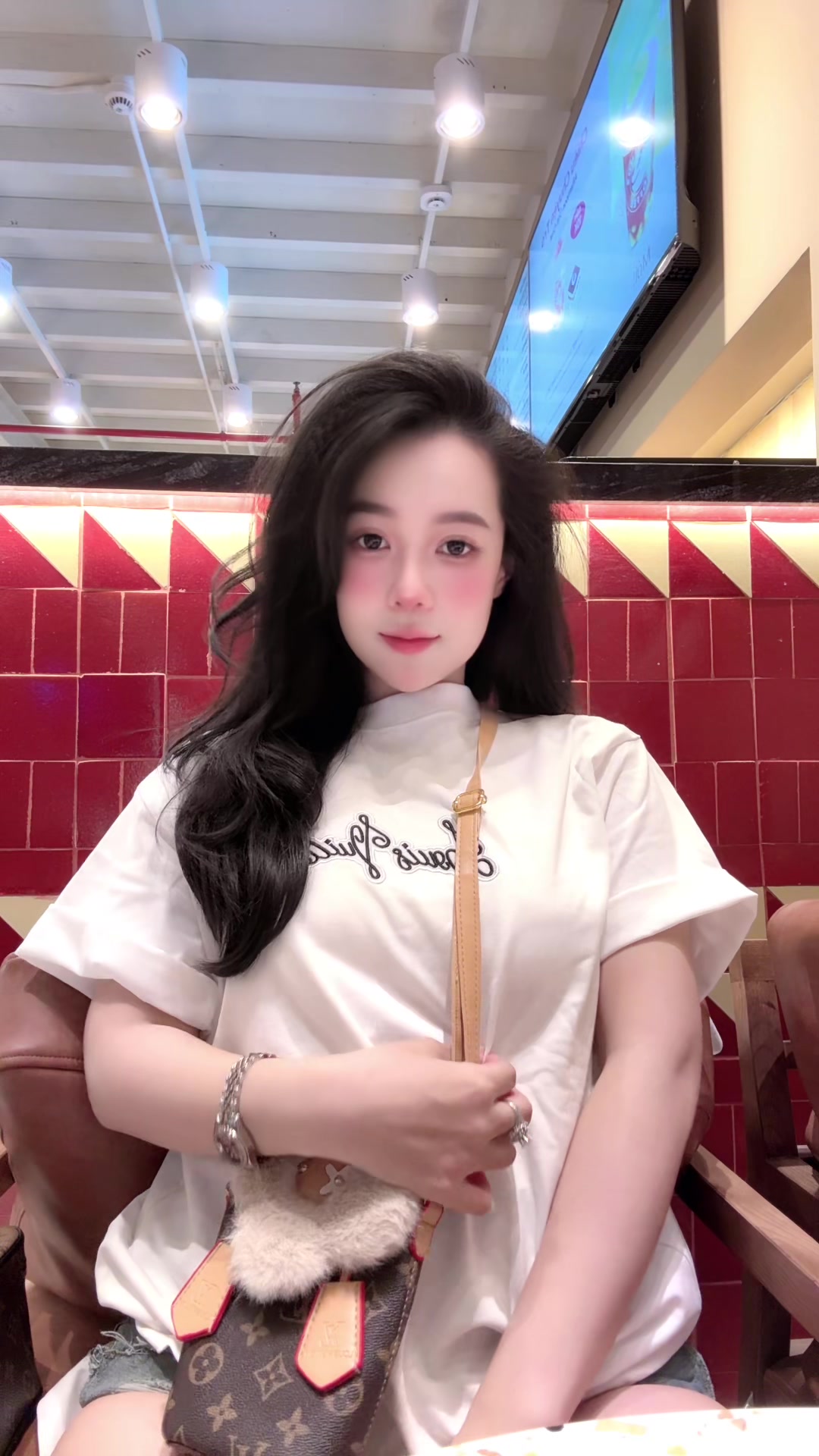 @Quỳnh Anh đây