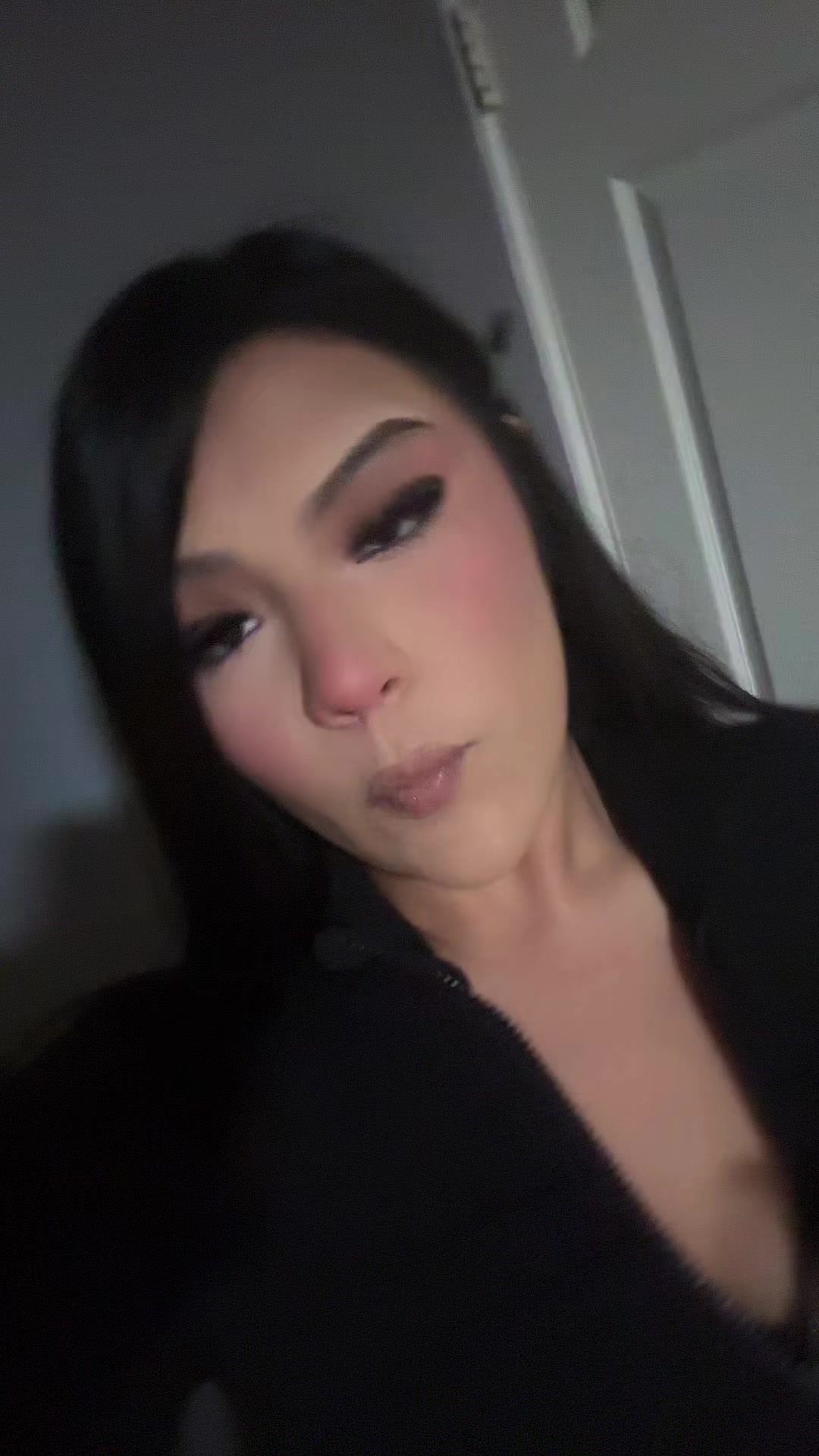 @iv.mixhellee