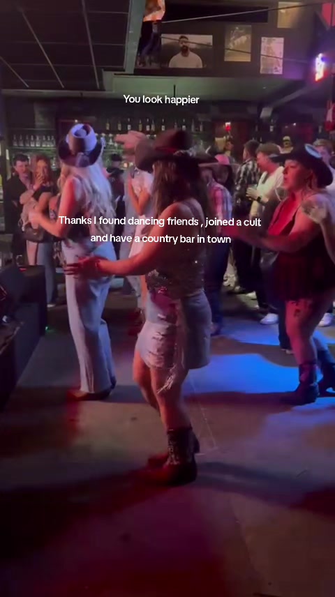 @PaigePlaysCountry🤠