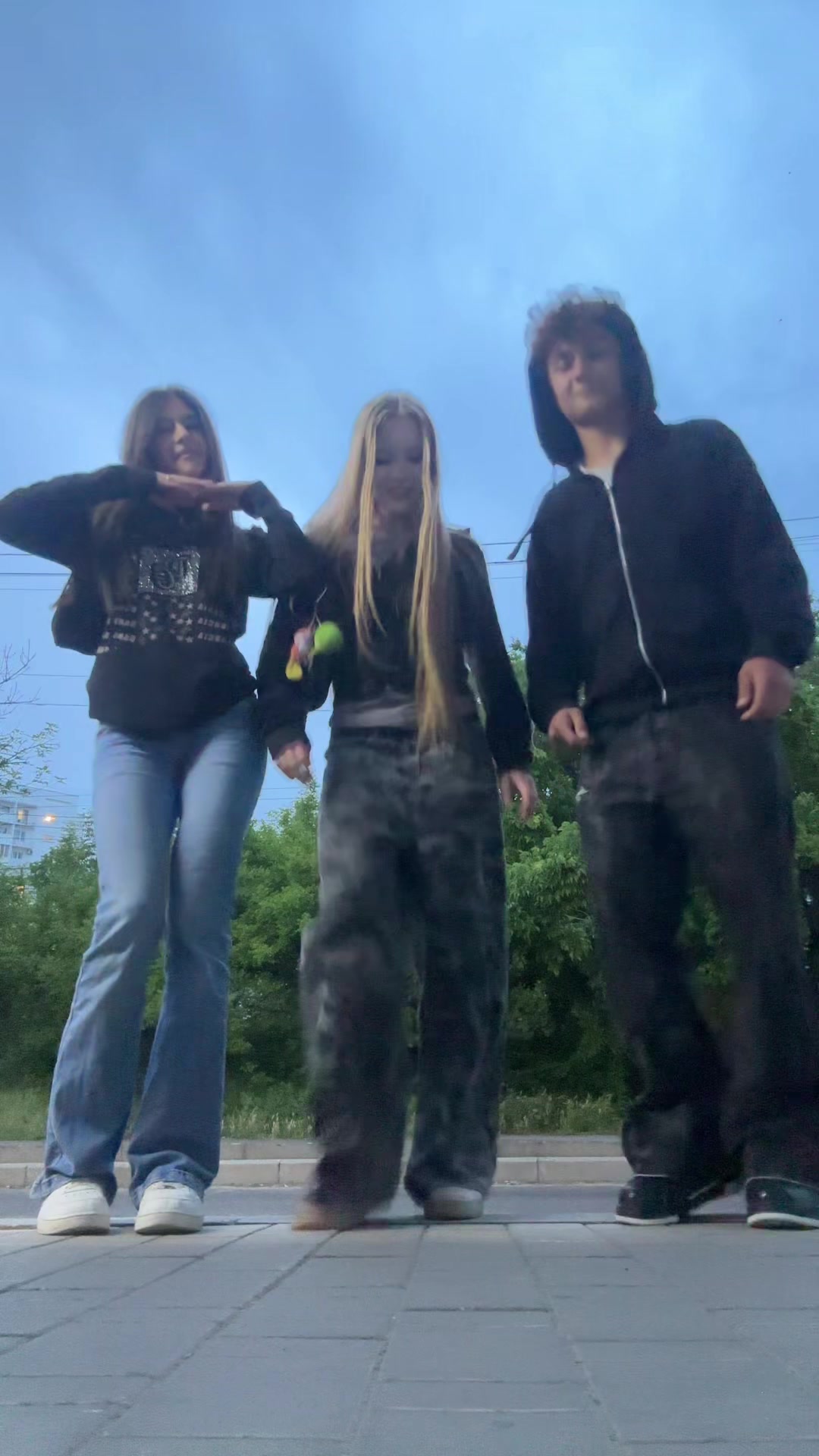 @Максончиксон
