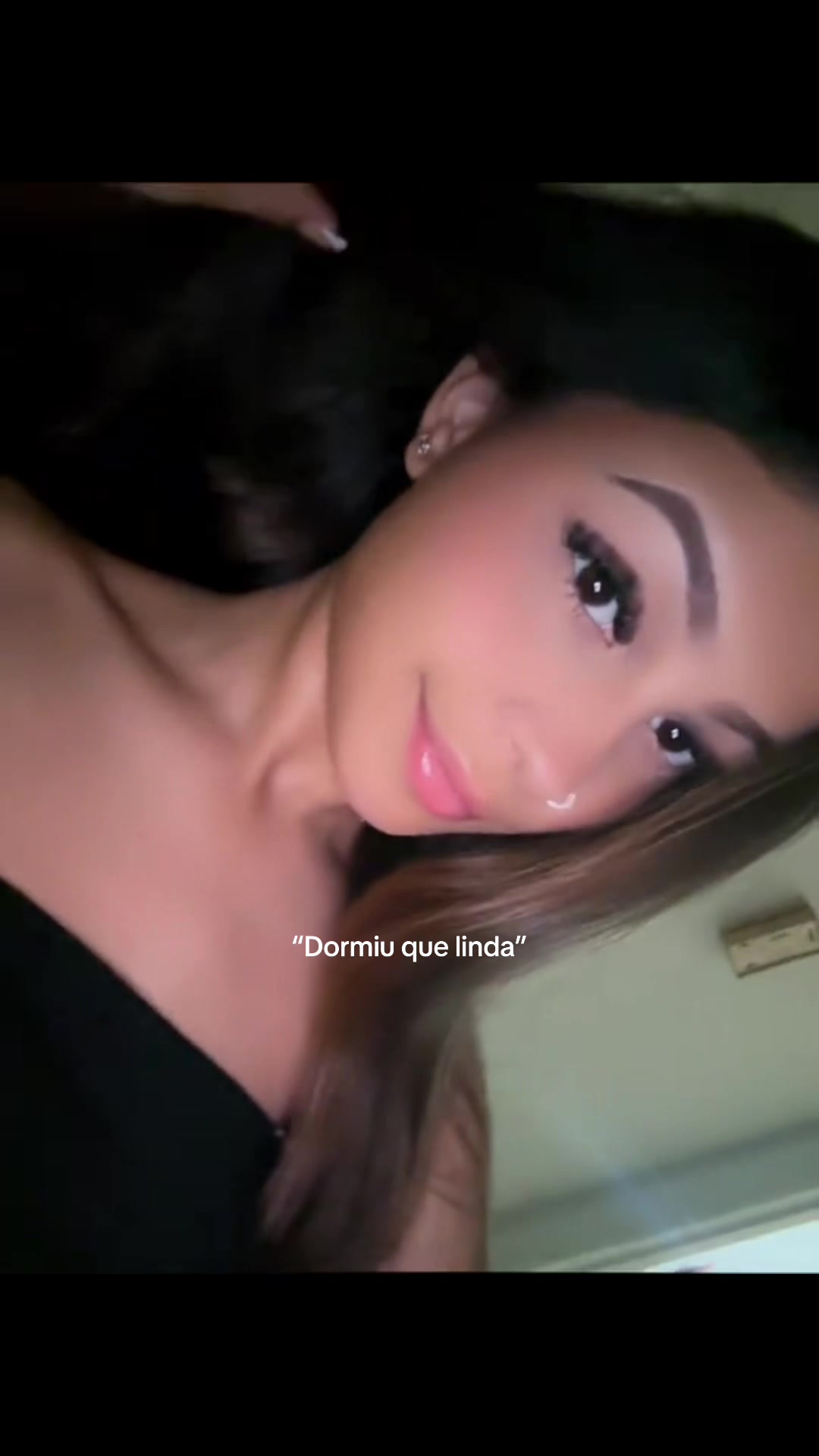 @llaisferreiira