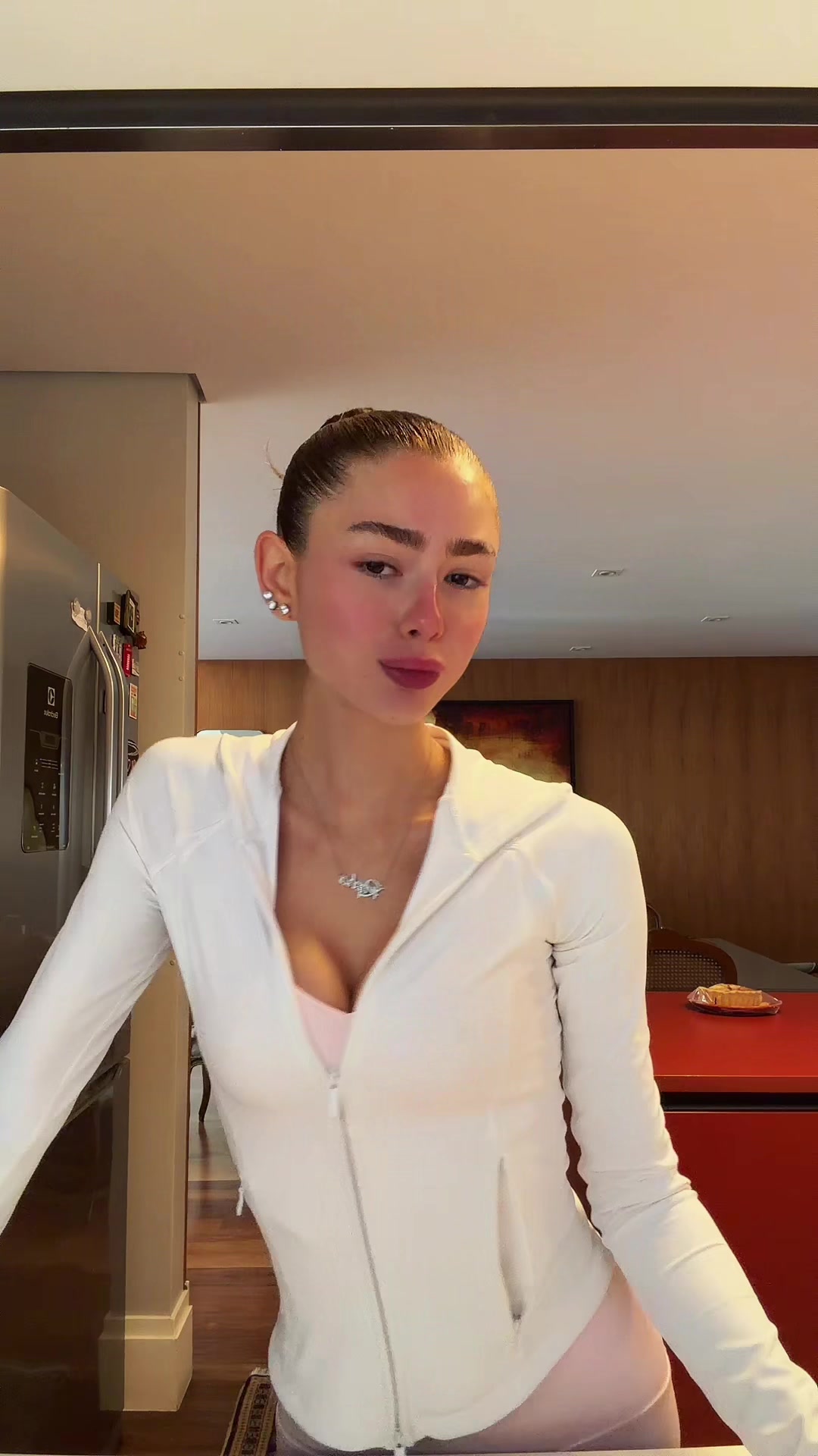 @Laura Favero