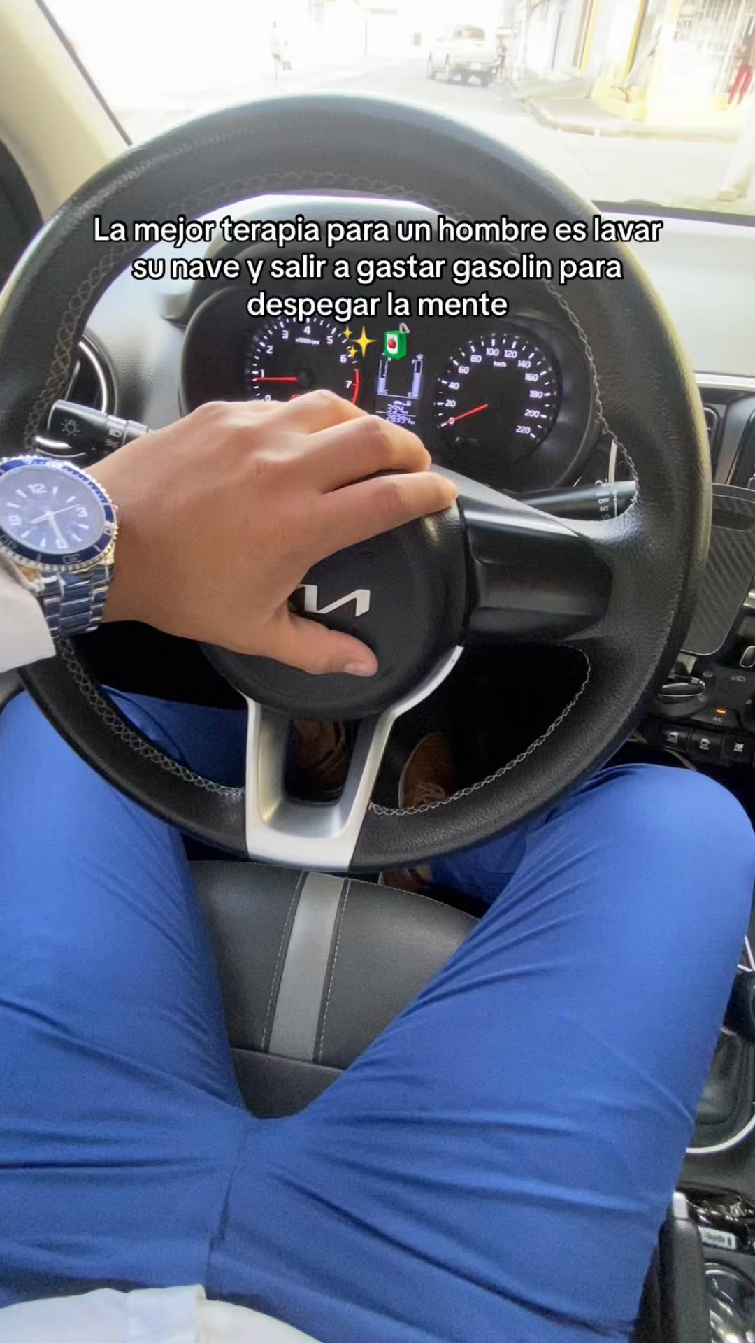 @V&iacute;ctor Guam&aacute;n 😎