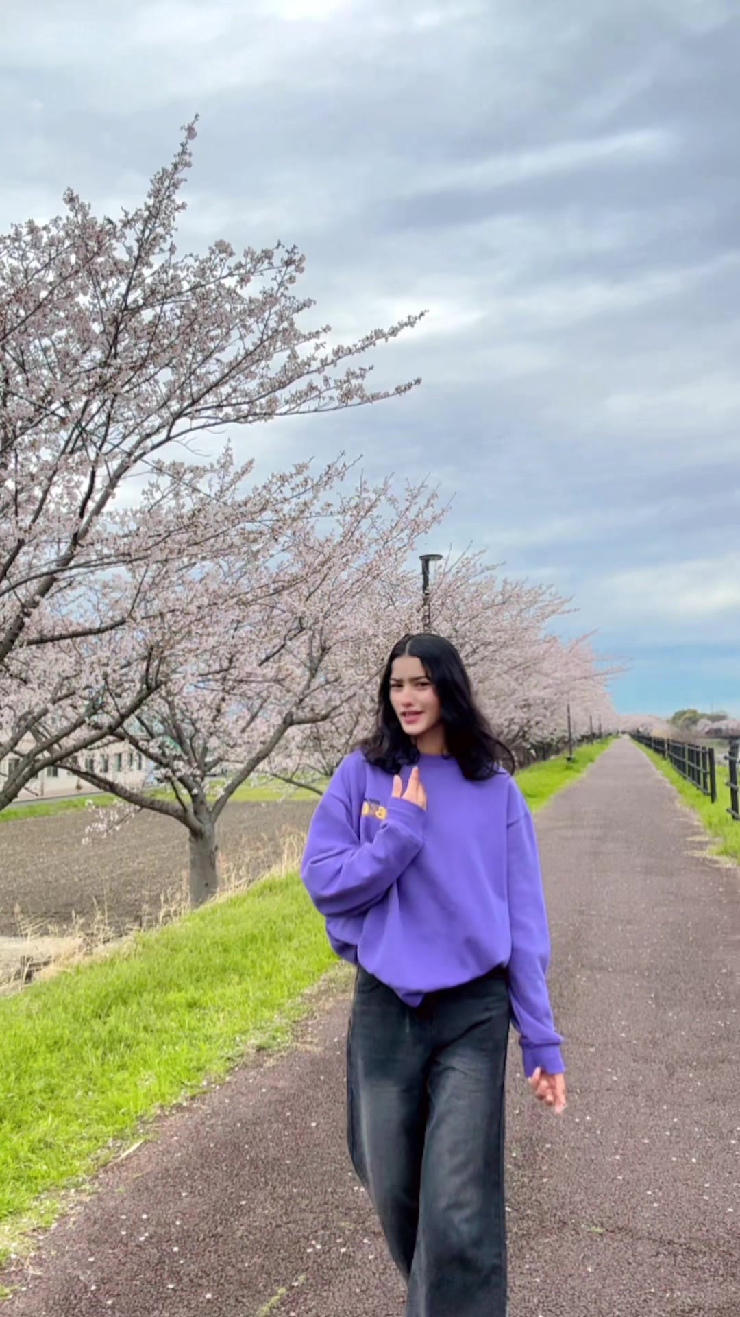 @カマラ🥀🦋