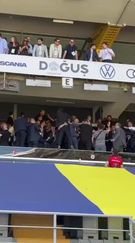 @Fenerbah&ccedil;eye Dair Herşey