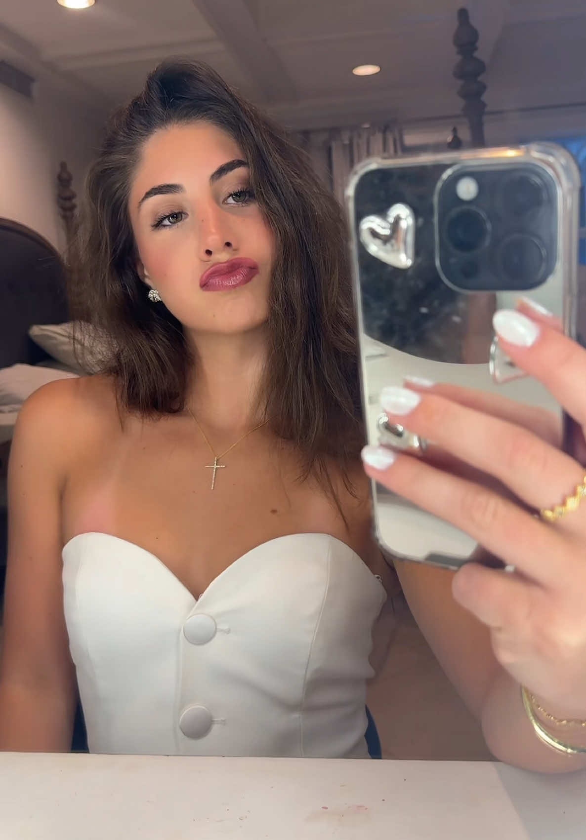 @Ella Garcia