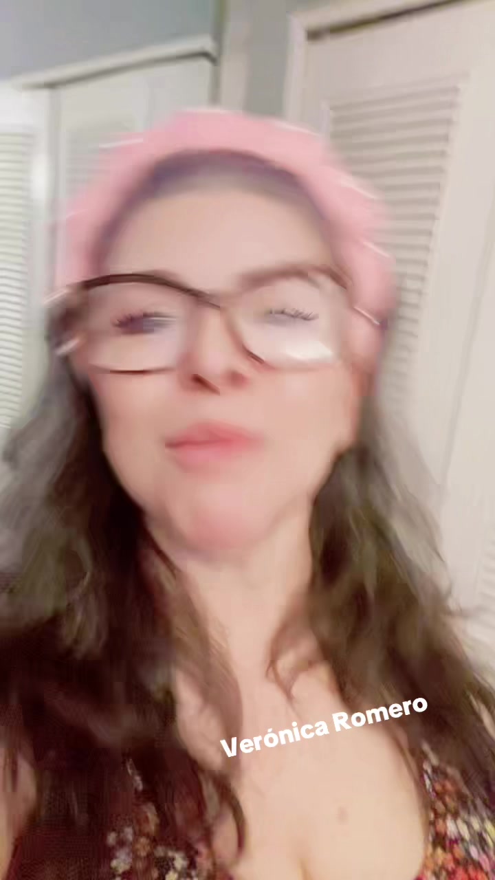 @Ver&oacute;nica