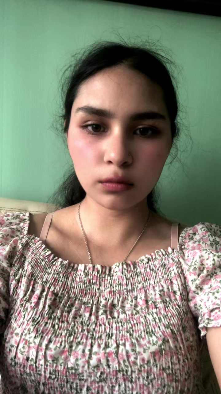 @𝐴𝑛𝑛𝑎