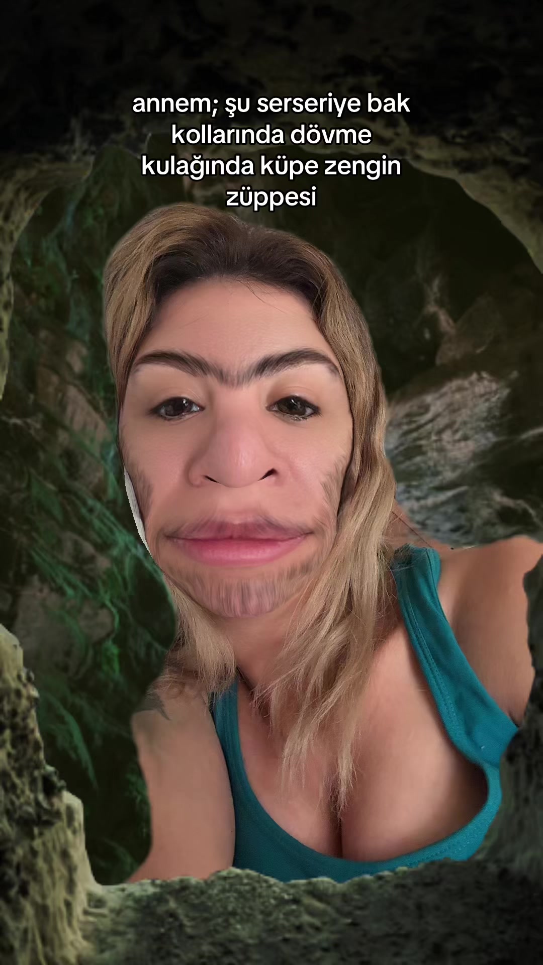 @sadecejuli