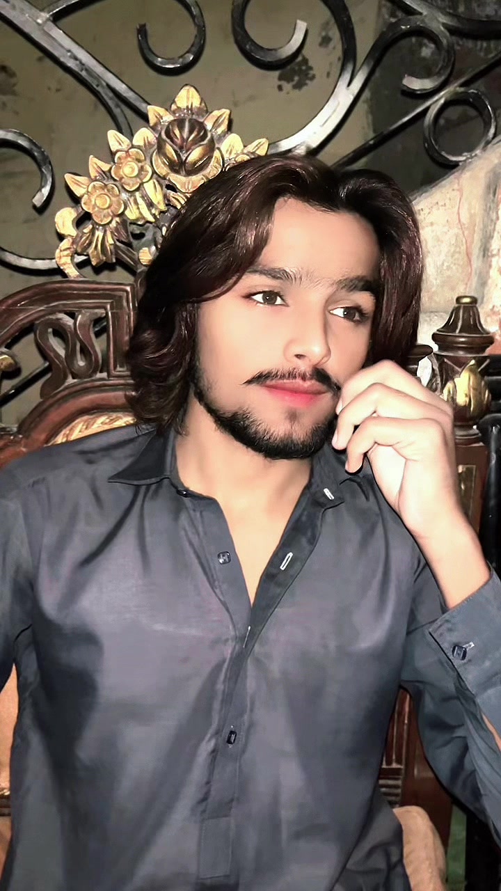 @FE ZEEshAN…?❤️🔥🫶🏻
