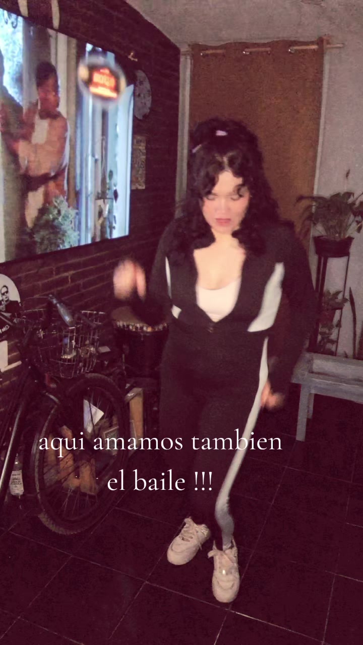 @Alejandra M