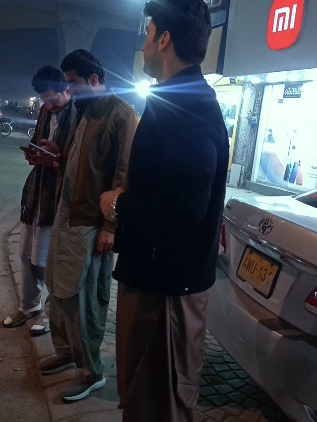 @Mehran Masoom763