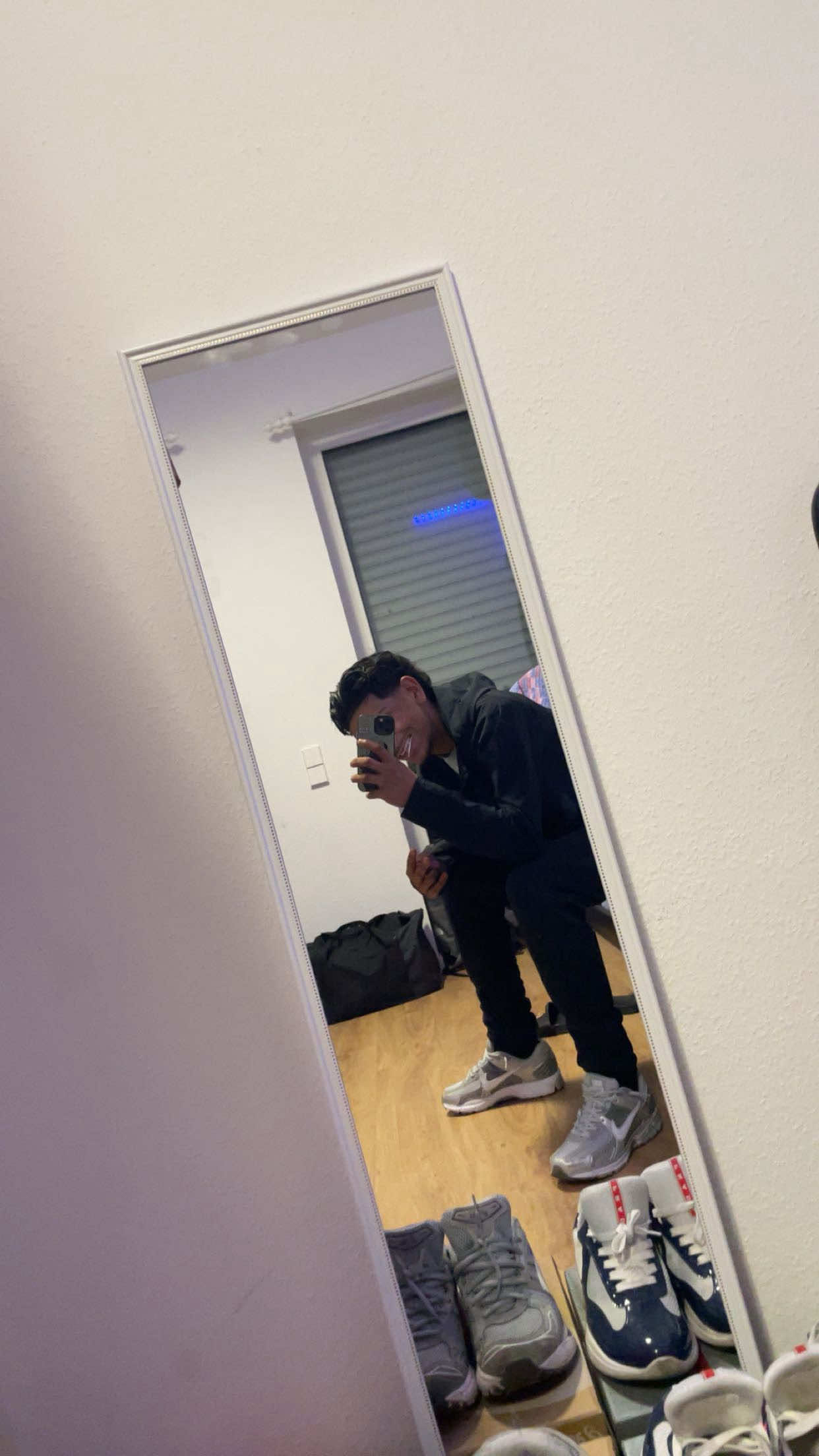@𝑾𝒍.𝒘𝒊𝒛𝒛𝒚🕺🏽🌊