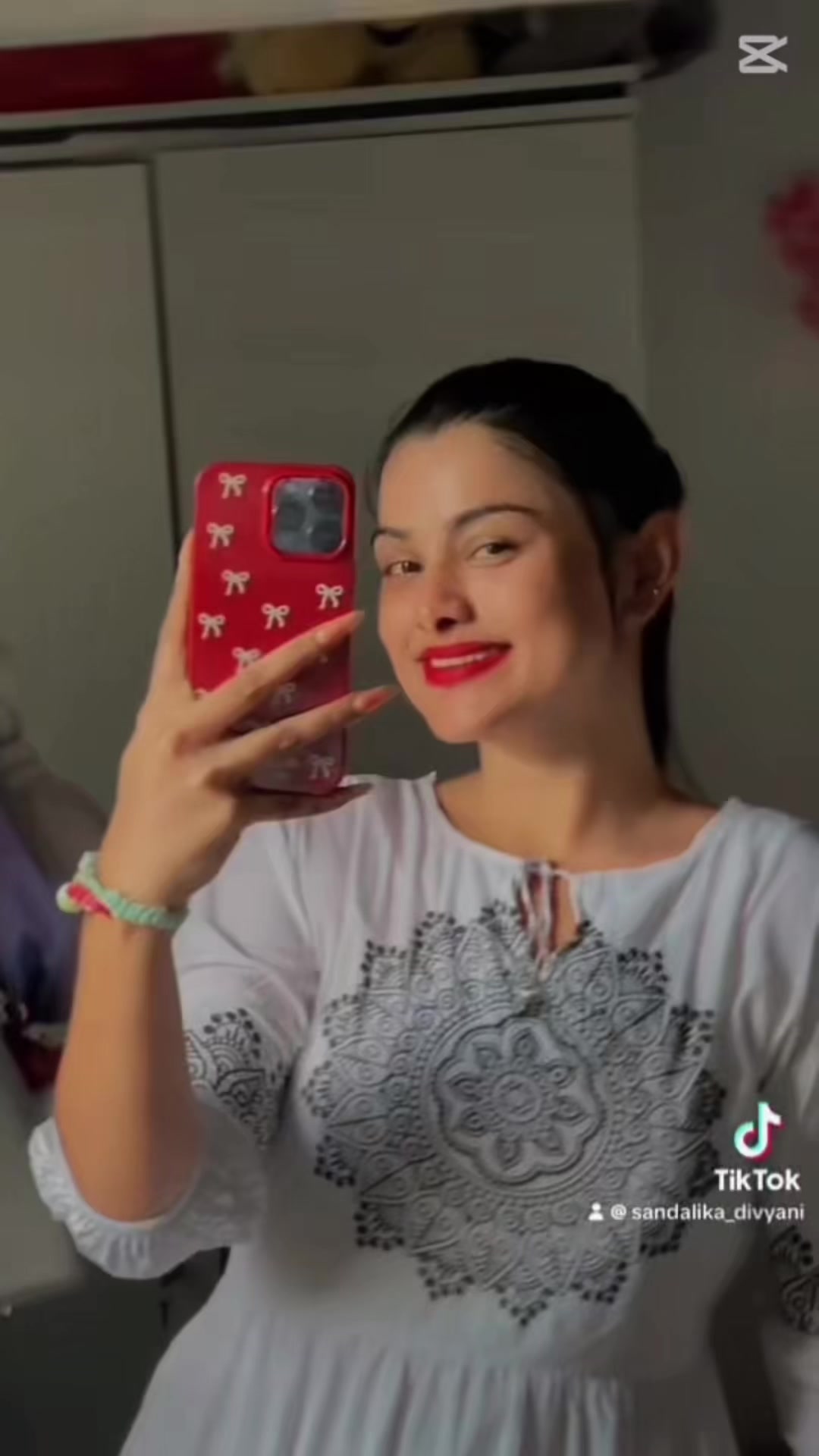 @sandalika divyani🦋