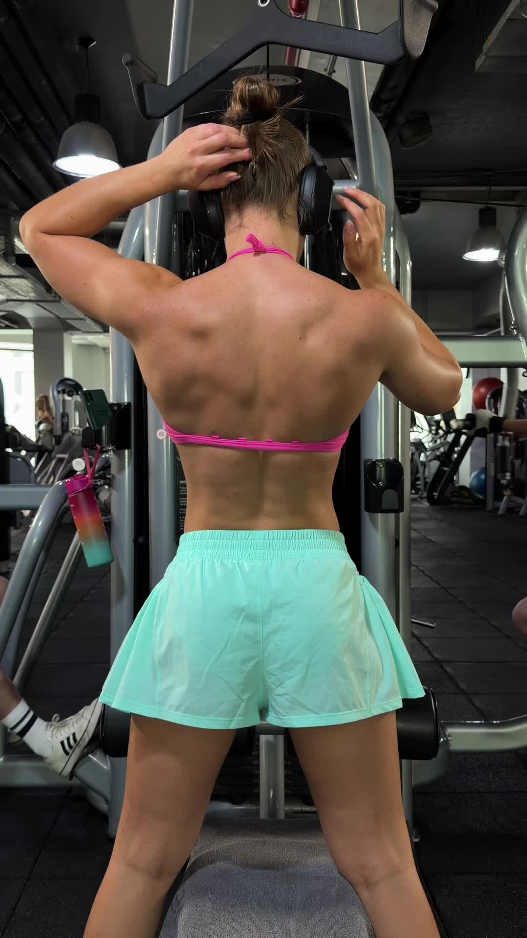 @leonimariex