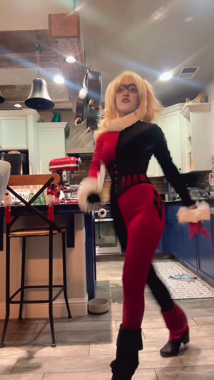 @Sheep_In_Wigs