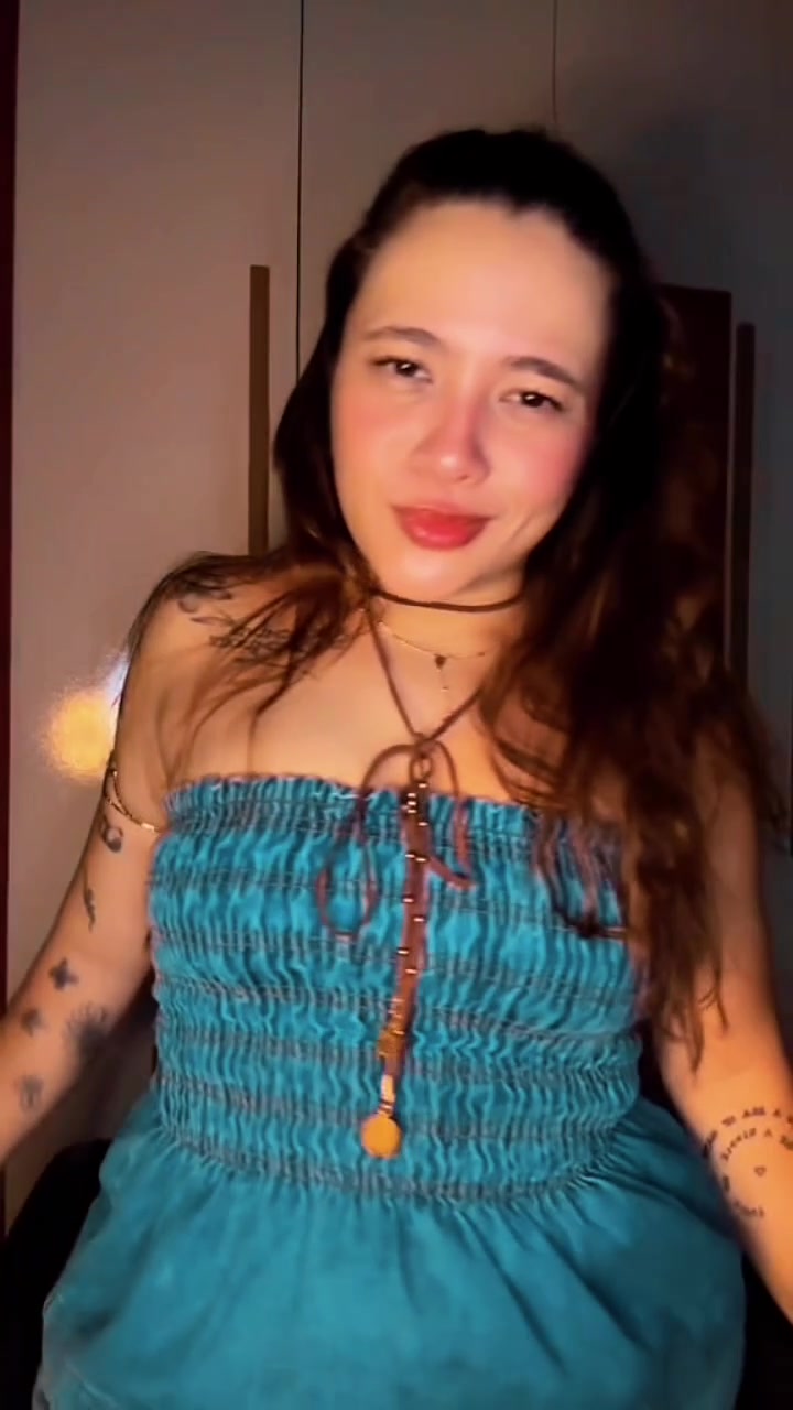 @Byana_fernandes