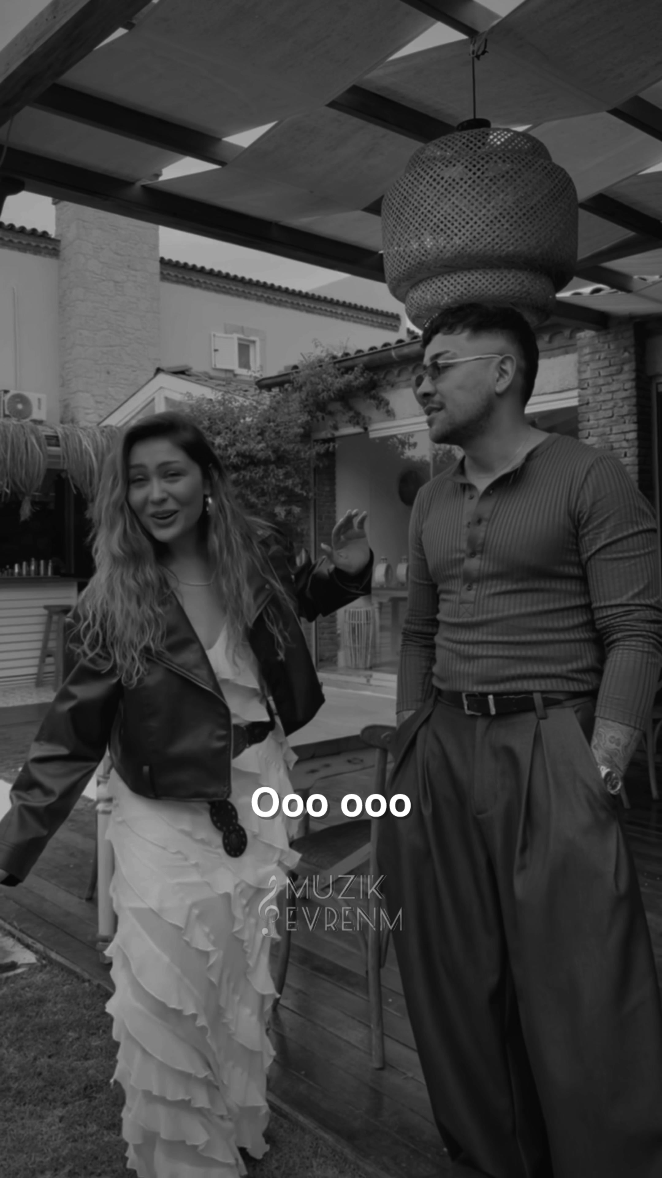 @M&uuml;zik Evrenim