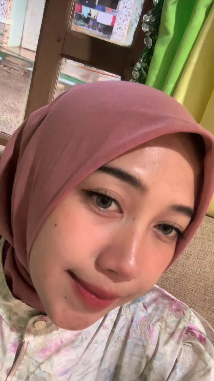 @AmelliyaS