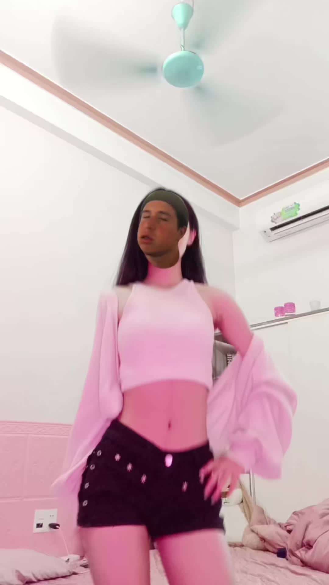 @𝚃𝚑&ugrave;𝚢 𝙺𝚒ề𝚞