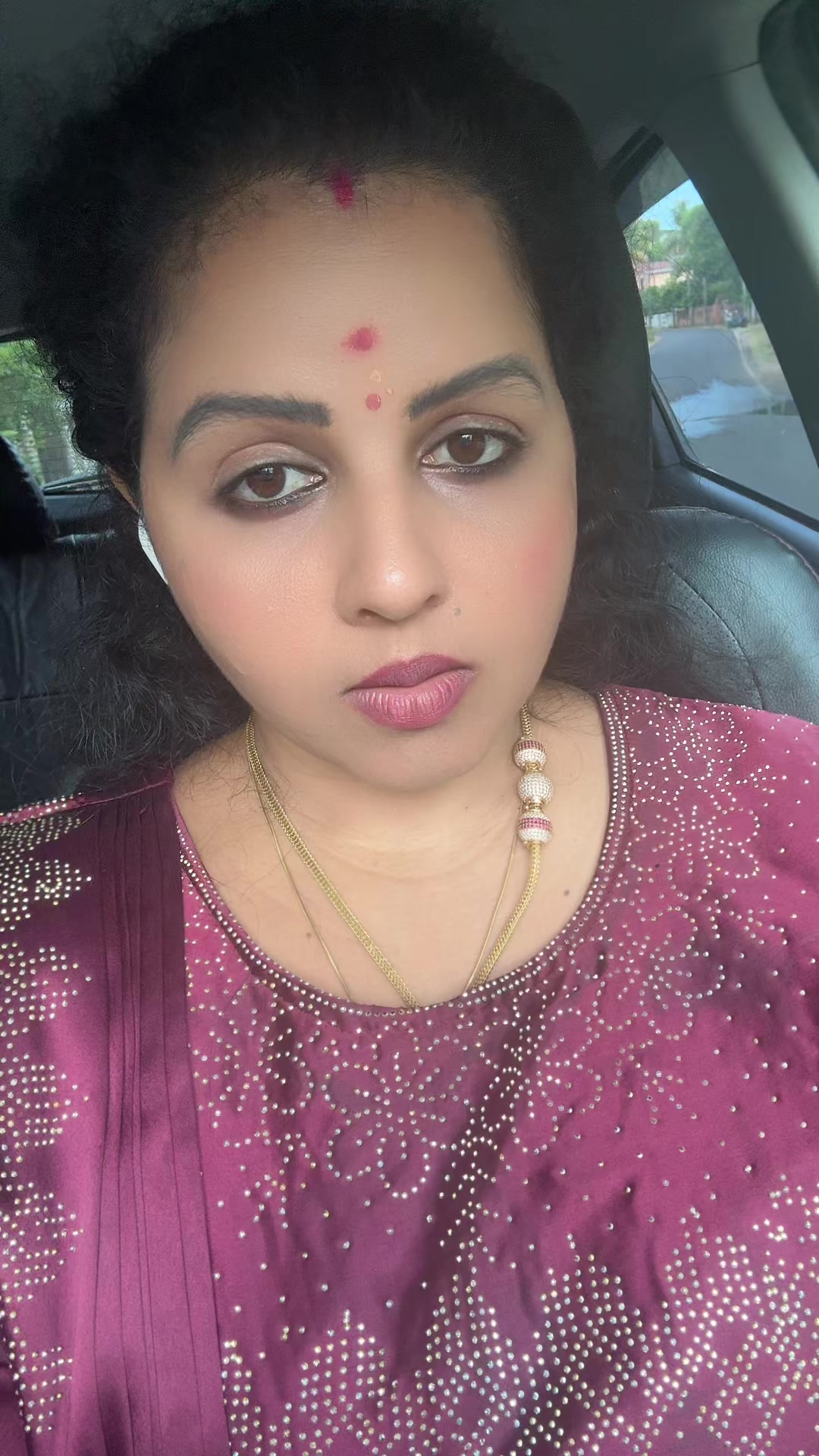 @Tharshi Priya