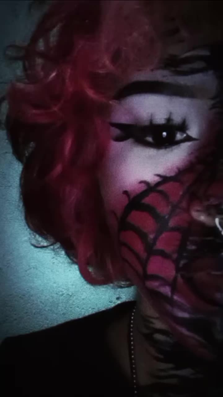 @†‡†Gene Díaz🦇🩸