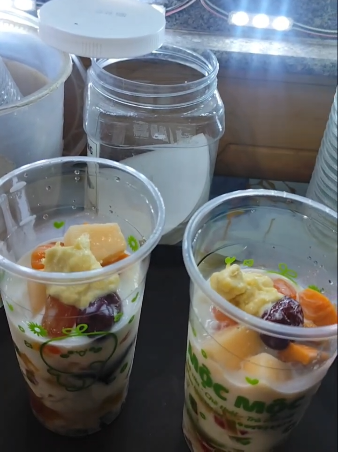 @TR&Agrave; SỮA CH&Egrave; TH&Aacute;I MỘC MỘC
