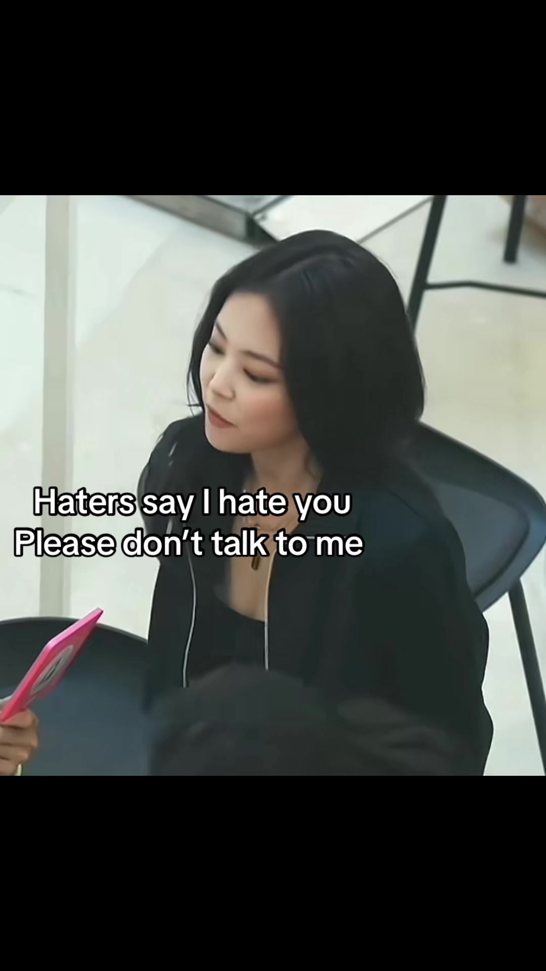 @JUST A GIRL WHO LOVES KPOP🖤💝