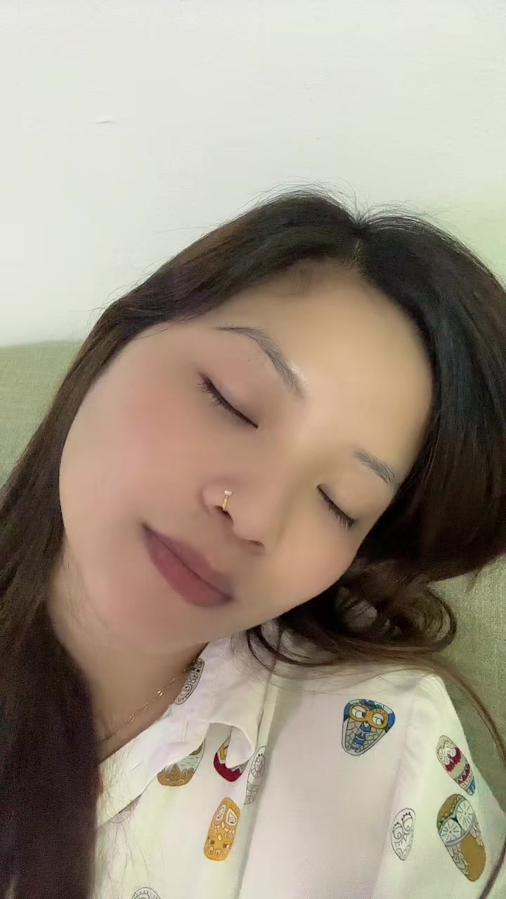 @अस्मिता राई🎀