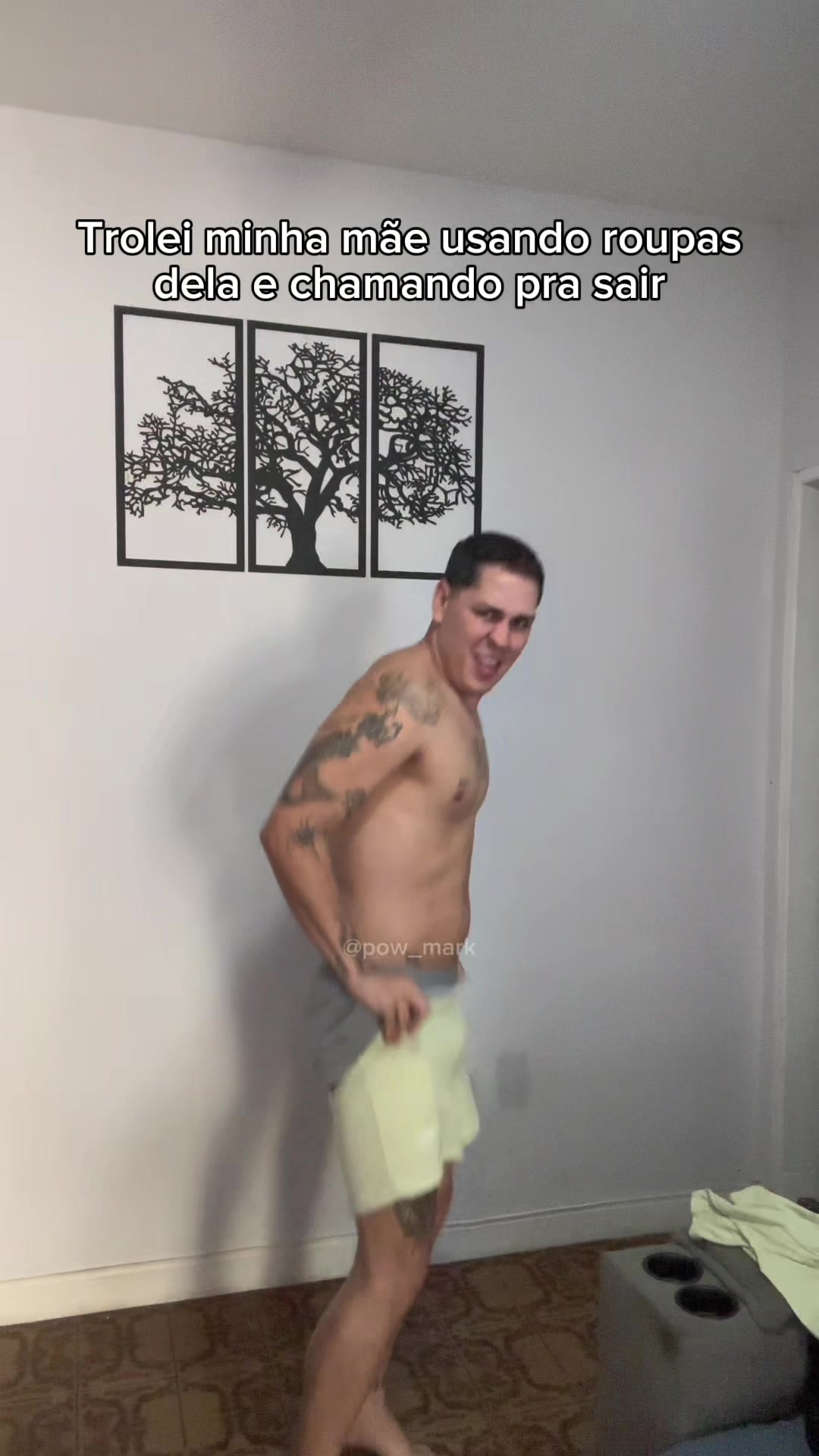 @pow_mark